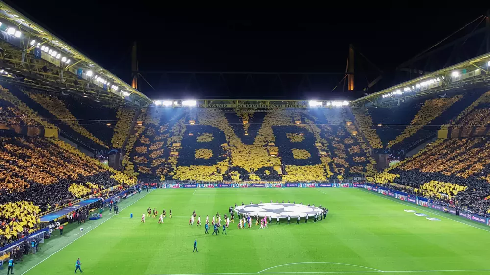 Signal Iduna Park - Estadio local del Borussia Dortmund